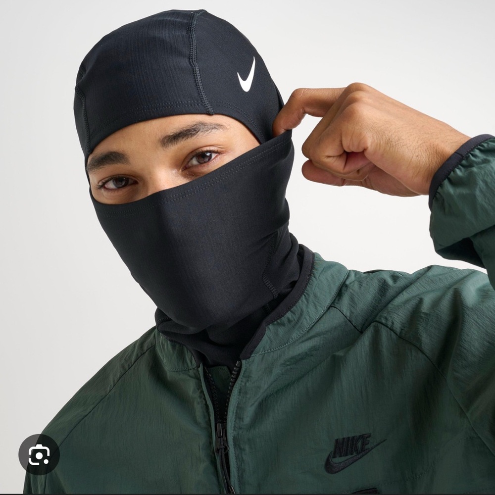 Nike Men's Black alone size fits all face mask